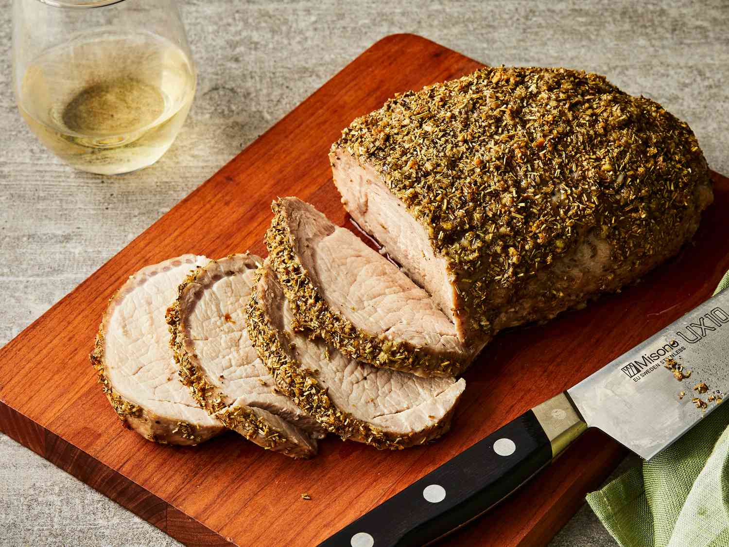 Pork Loin vs Pork Shoulder: Comparing Pork Cuts